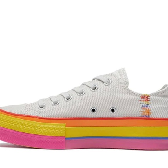 CONVERSE RAINBOW PLATFORM SHOES LOW RISE SIZE 6 WOMENS LIMITED EDITION 1908 - Picture 2 of 8